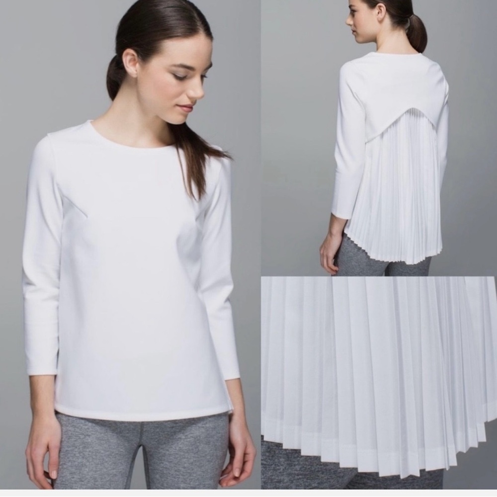 Lululemon Athletica White Pleated Back Blouse